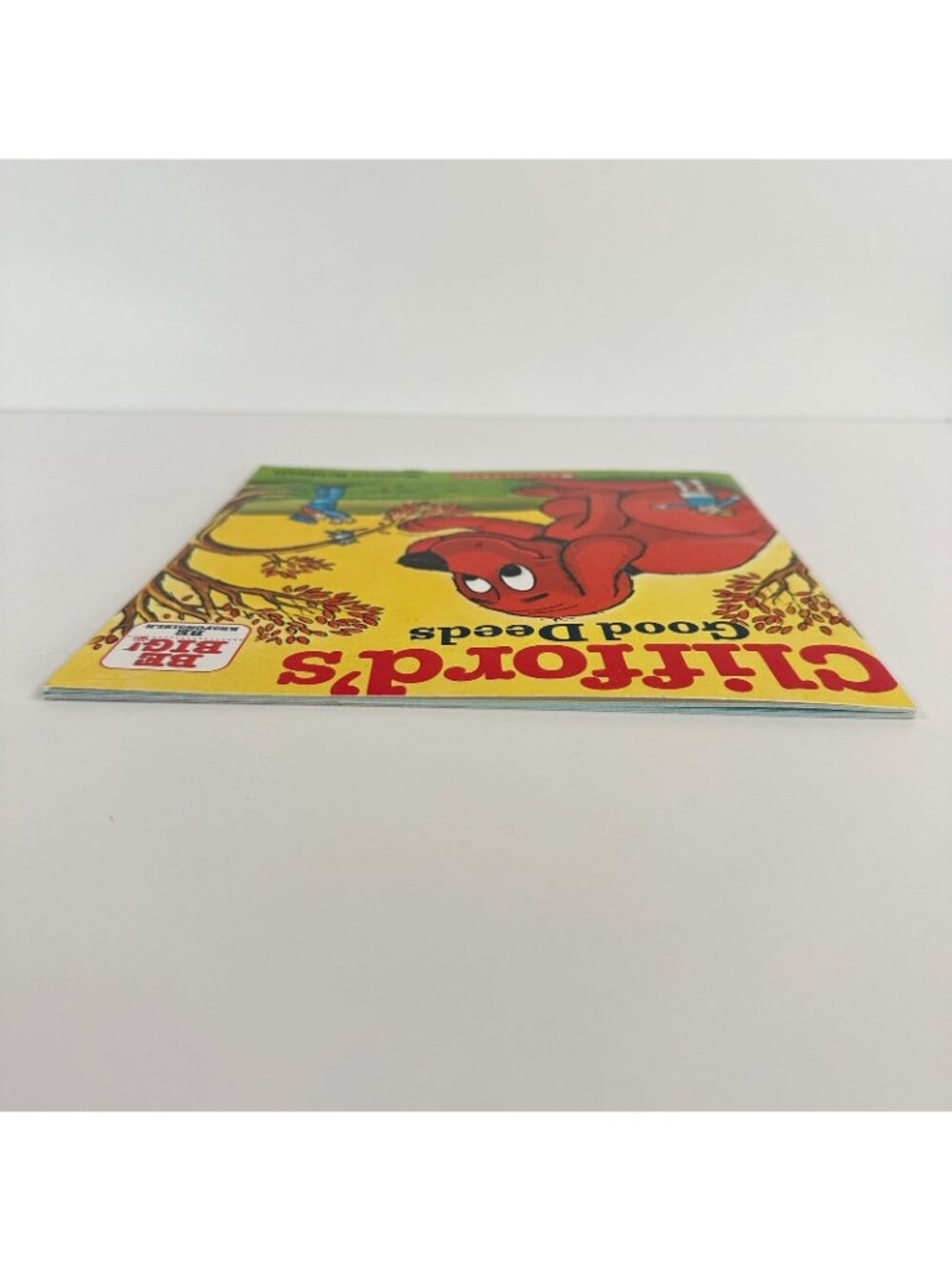 2/$6 Clifford’s Good Deeds book by Norman Bridwell (Paperback) - Picture 9 of 9